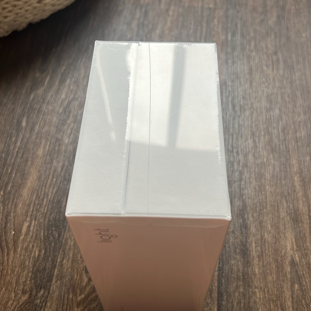 Light L16 Camera - Picture 2 of 5